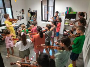 Scopri di più sull'articolo Il metodo Suzuki della Scuola di musica Cemi di Rimini